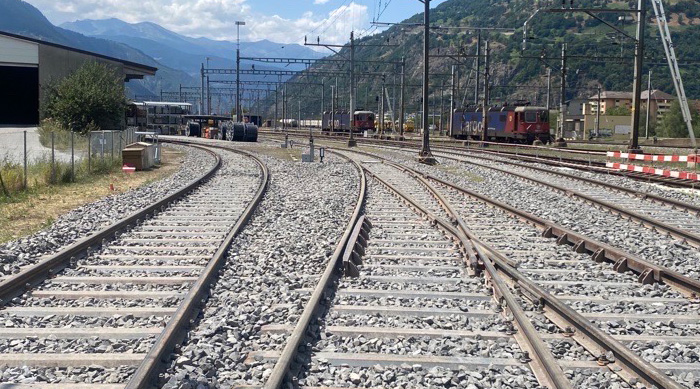Renewal of switches and crossings at Brig station